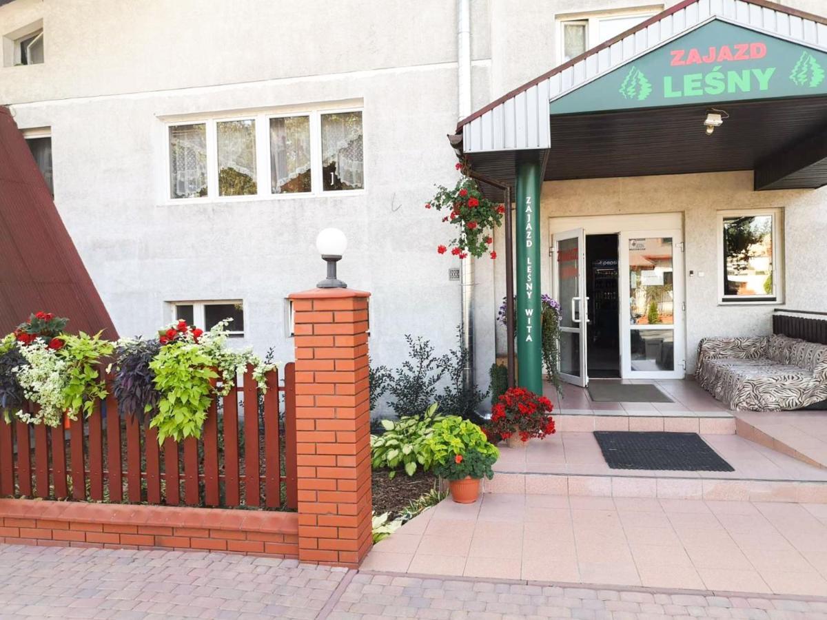 Zajazd Lesny Tuszyn Exterior foto